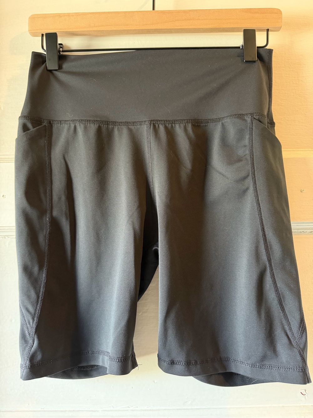 Senita Athletics Black High-Rise Bike Shorts with Side Pockets